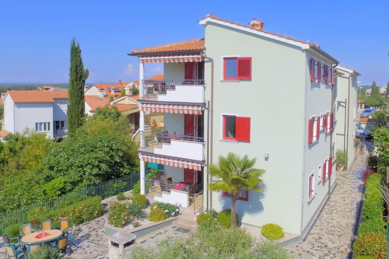Villa Symphonie Porec Exterior photo